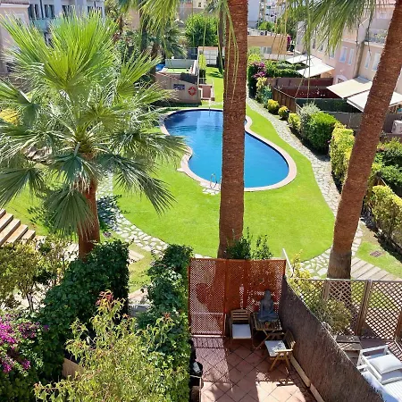 Cheerful Center Sitges 3 Bedrooms Townhouse With Pool Sitges