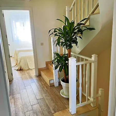 Cheerful Center Sitges 3 Bedrooms Townhouse With Pool Guest house Sitges